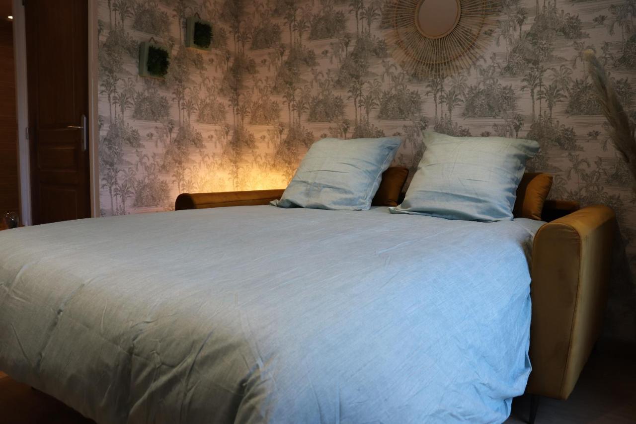 Le Boheme Apartment ชาร์เลอวิลล์-เมซิแยร์ ภายนอก รูปภาพ